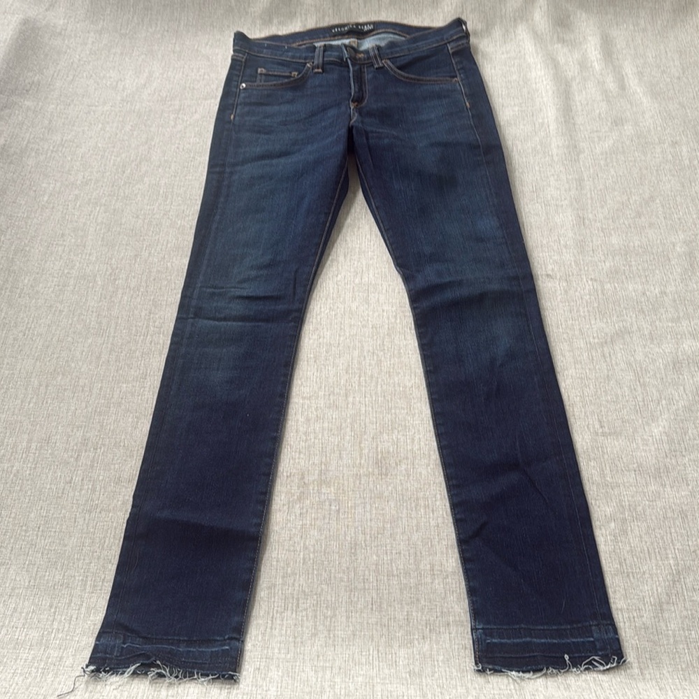 Veronica Beard Brooke Skinny Mid Rise Denim Jean Size‎ 28 Dark Wash raw hem